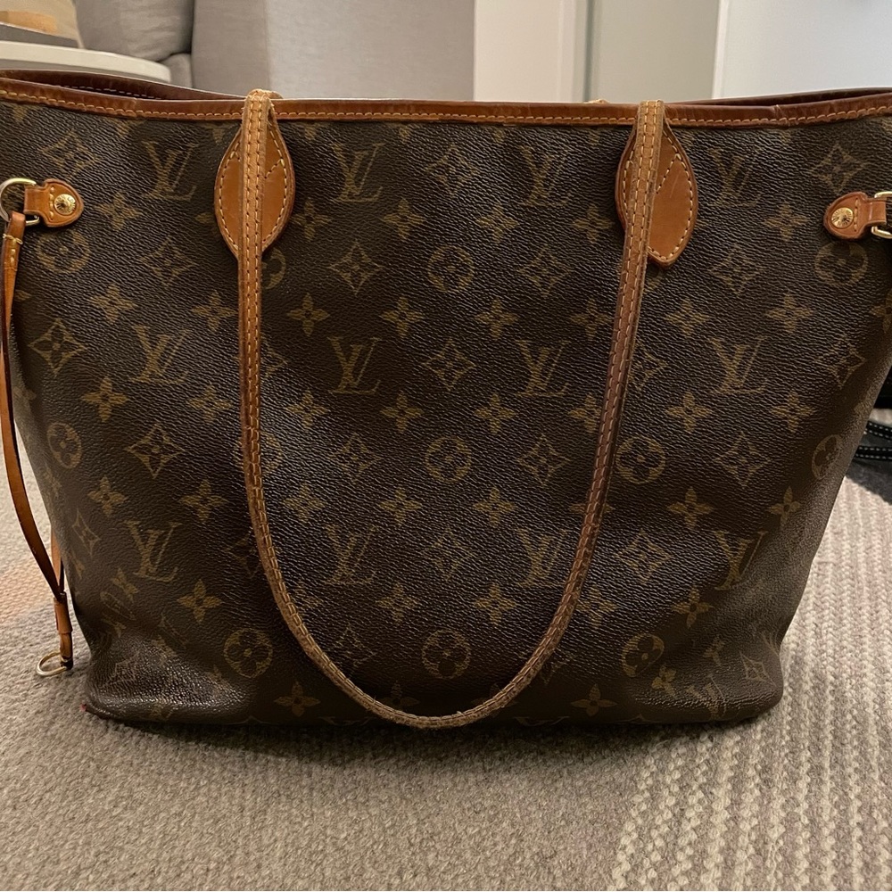 Louis Vuitton Neverfull - image 1